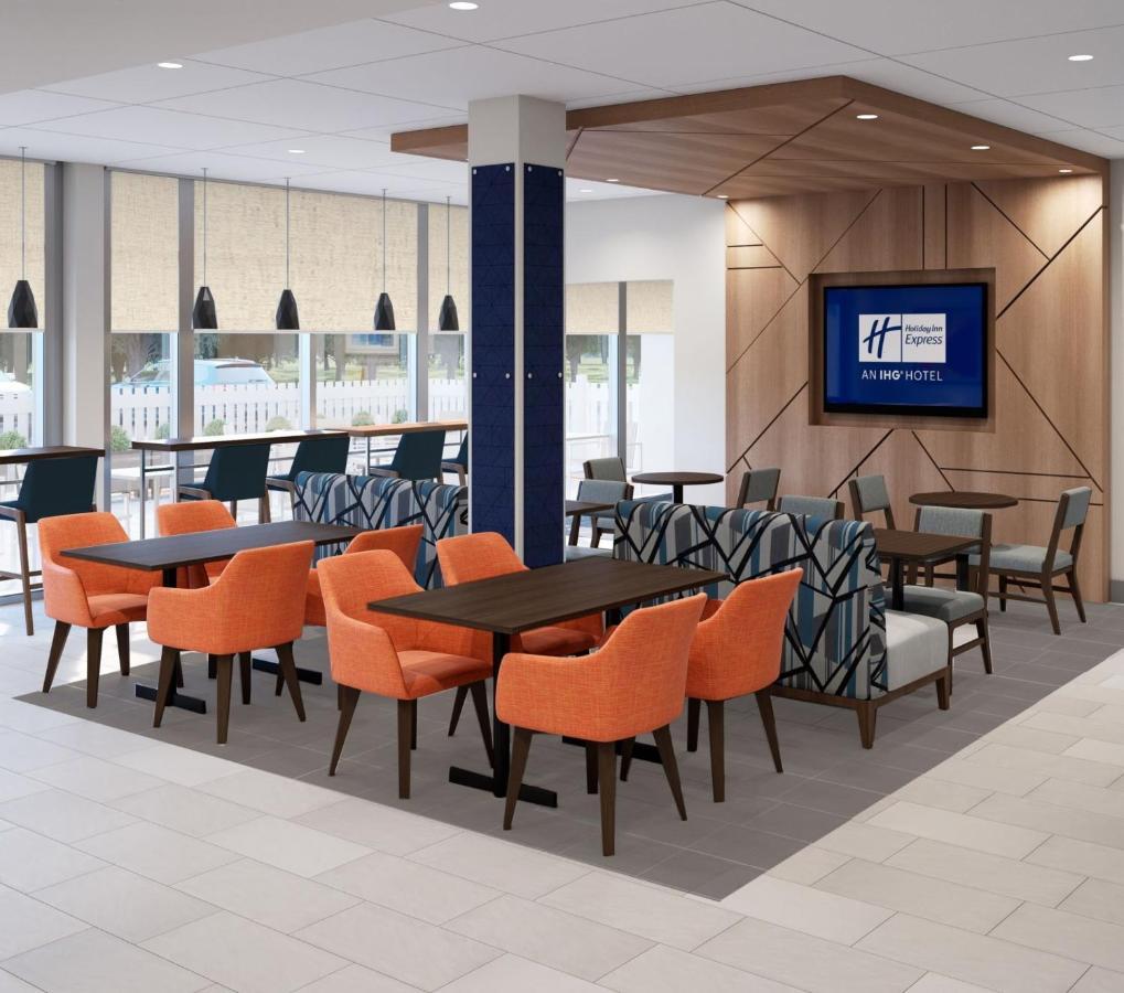 Holiday Inn Express Asheville Woodfin By Ihg Екстер'єр фото